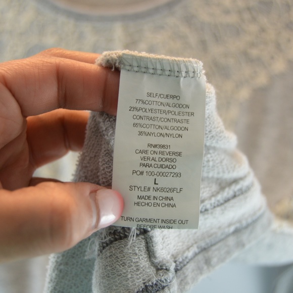 🔴 Rewind  Lace Design Sweatshirt - Picture 7 of 8